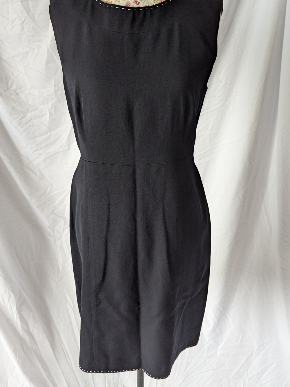 Holt Renfrew Navy Blue Sleeveless Sheath Dress